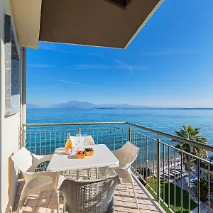 Lejlighedshotel Residenza Miralago By Wonderful Italy, Desenzano del Garda