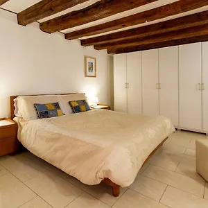  Apartment Art Dreams Dimora Casanova Italien